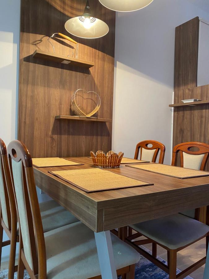 סקופיה Simonovski'S Apartments מראה חיצוני תמונה