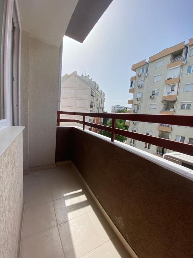 סקופיה Simonovski'S Apartments מראה חיצוני תמונה