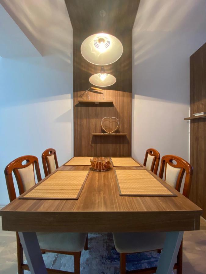 סקופיה Simonovski'S Apartments מראה חיצוני תמונה